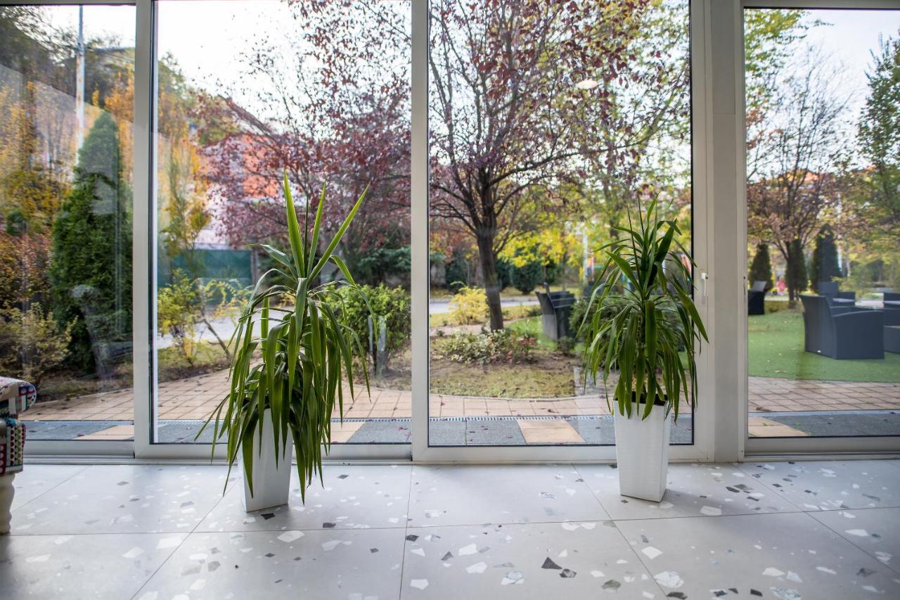 Hotel Omni Valjevo Ngoại thất bức ảnh