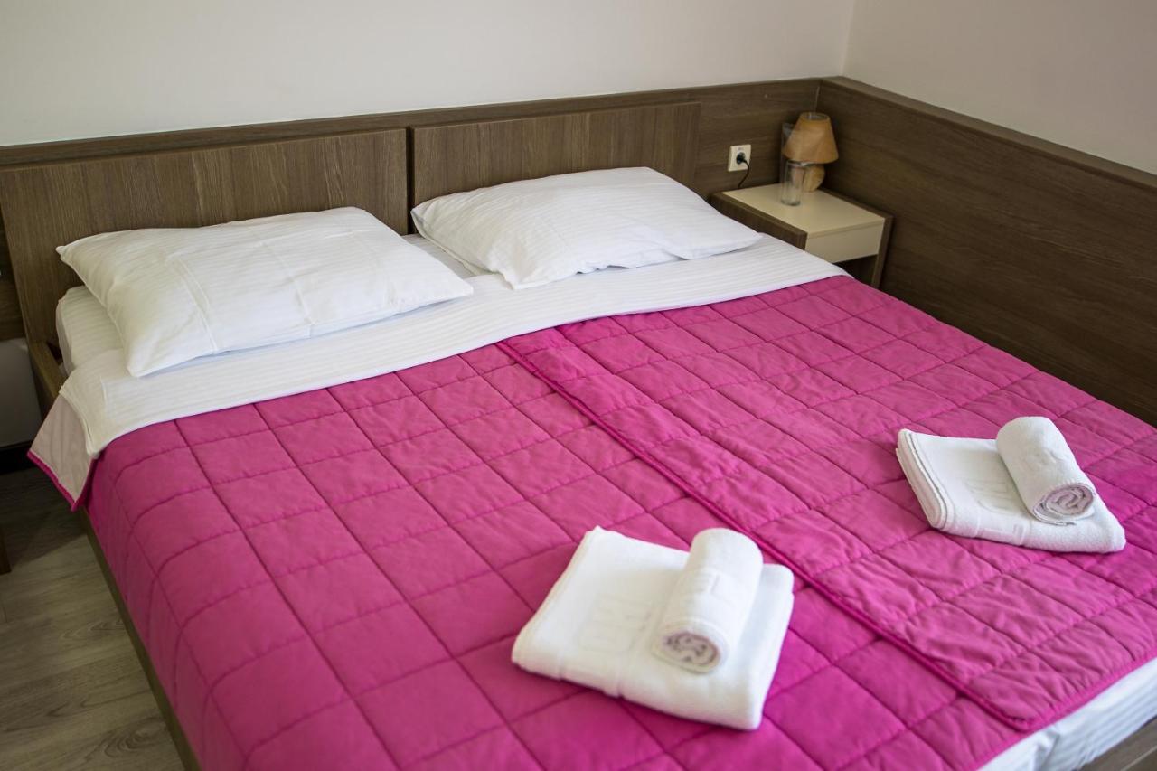 Hotel Omni Valjevo Ngoại thất bức ảnh