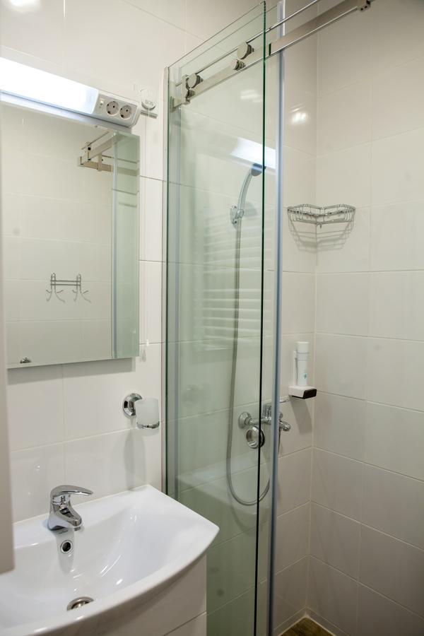 Hotel Omni Valjevo Ngoại thất bức ảnh